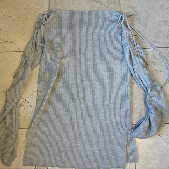 Veronica Beard pullover sweater, rooshing on sleeves, pale gray, so soft! Sz S - Picture 8 of 11